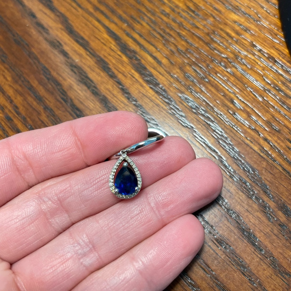 Sterling Silver Blue tear drop dangle earrings